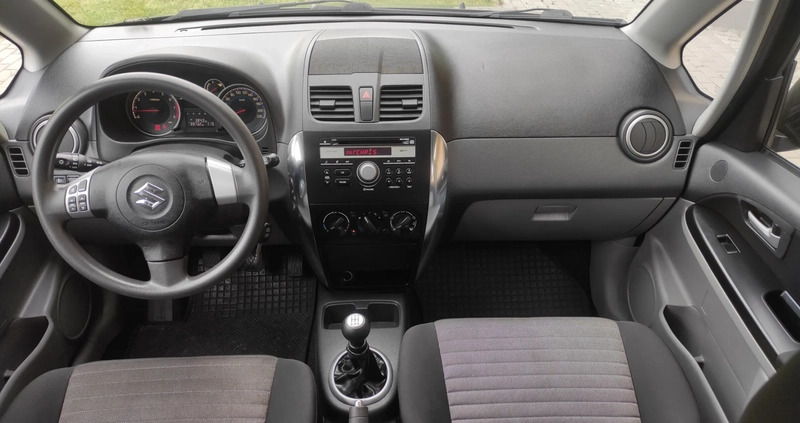 Suzuki SX4 cena 35900 przebieg: 99730, rok produkcji 2014 z Gliwice małe 106